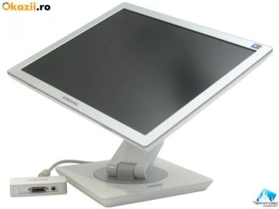 Лот: 5059097. Фото: 1. монитор samsung 770p. ЖК-мониторы