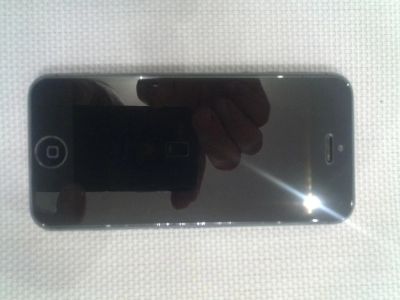 Лот: 6762771. Фото: 1. Iphone 5 Black 16 Gb + чехол-аккумулятор... Смартфоны