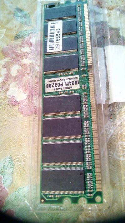 Лот: 6608947. Фото: 1. память ddr1 NCP 1024 pc3200. Оперативная память