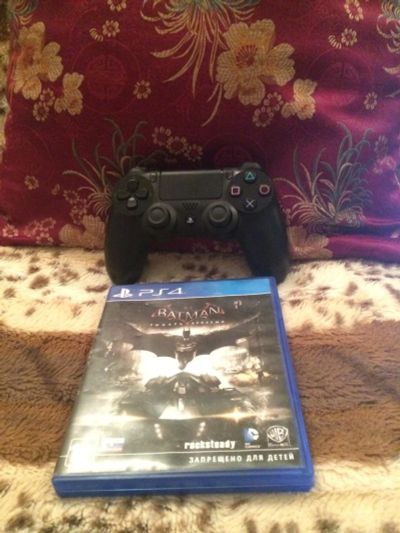 Лот: 6818284. Фото: 1. Sony PlayStation 4))) Читайттттеееее... Игровые приставки, консоли