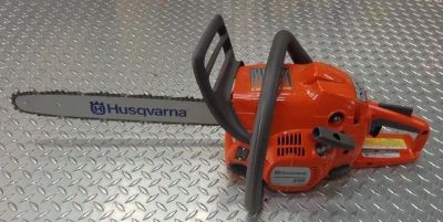 Лот: 14180637. Фото: 1. Бензопила Husqvarna 240. Бензо-, мотоинструмент