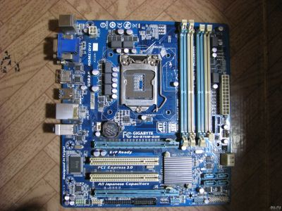 Лот: 17272675. Фото: 1. Материнская плата Gigabyte GA-B75M-D3H. Материнские платы