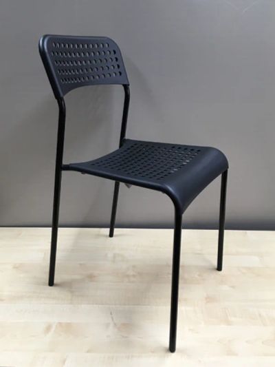 Лот: 11581998. Фото: 1. Стул. (Адде. Ikea). Черный. Столы, стулья, обеденные группы