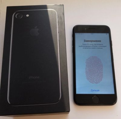 Лот: 12774520. Фото: 1. Продам IPhone 7 32gb Jet Black... Смартфоны