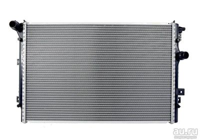 Лот: 13377934. Фото: 1. Радиатор охлаждения Volkswagen... Двигатель и элементы двигателя