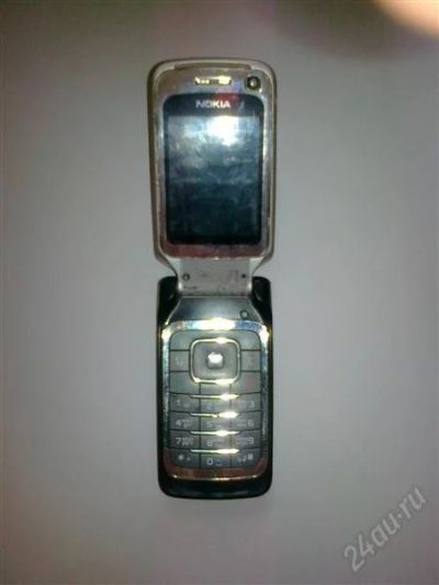 Лот: 778572. Фото: 1. Nokia 6290 + запасная батарея. Кнопочные мобильные телефоны