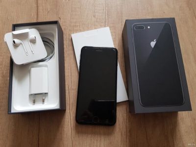 Лот: 13928444. Фото: 1. iPhone 8 Plus в идеальном состоянии... Смартфоны
