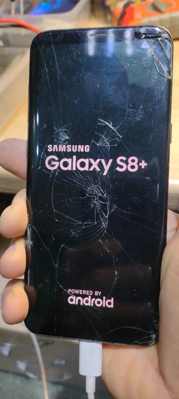 Лот: 24772339. Фото: 1. Samsung G955fd 64Gb разбит экран. Смартфоны