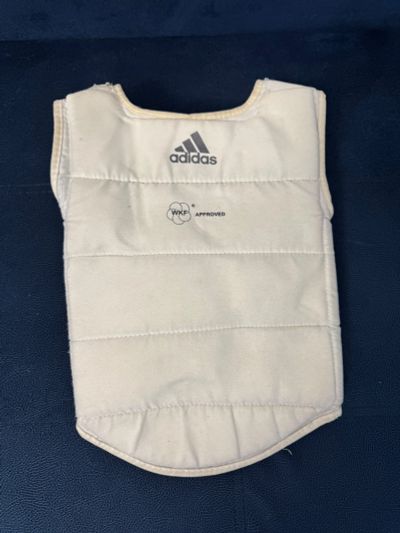 Лот: 24880307. Фото: 1. Защита для тела Adidas WKF. Защита тела