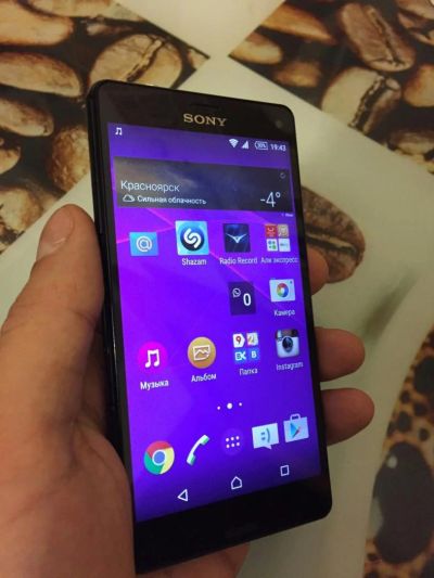 Лот: 6654181. Фото: 1. Sony Xperia z3 compact / d5803. Смартфоны