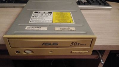 Лот: 16916973. Фото: 1. cd-дисковод asus 50x. Приводы CD, DVD, BR, FDD