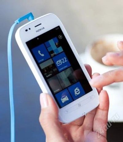 Лот: 2523979. Фото: 1. nokia lumia 710 white обмен на... Смартфоны