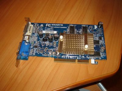 Лот: 3306311. Фото: 1. Видеокарта AGP 8 Gigabyte GV-R96P128DE. Видеокарты
