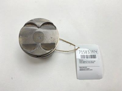 Лот: 21113569. Фото: 1. Поршень Toyota Caldina 1999 131018856102... Двигатель и элементы двигателя