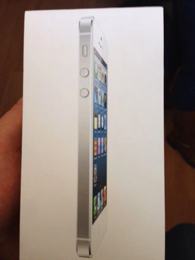 Лот: 5312748. Фото: 1. Iphone 5 белый, 16 gb. Смартфоны