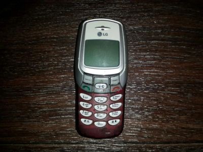Лот: 4175416. Фото: 1. LG W3000. Кнопочные мобильные телефоны