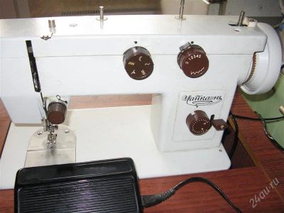 Лот: 2053003. Фото: 1. Швейная машинка Чайка 143. Швейная, вязальная