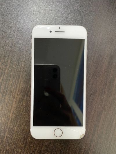 Лот: 17911248. Фото: 1. iPhone 7. Смартфоны