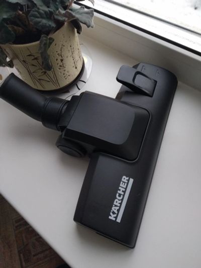 Лот: 17236467. Фото: 1. Щетка от пылесоса Karcher, новая. Запчасти, комплектующие для пылесосов, утюгов