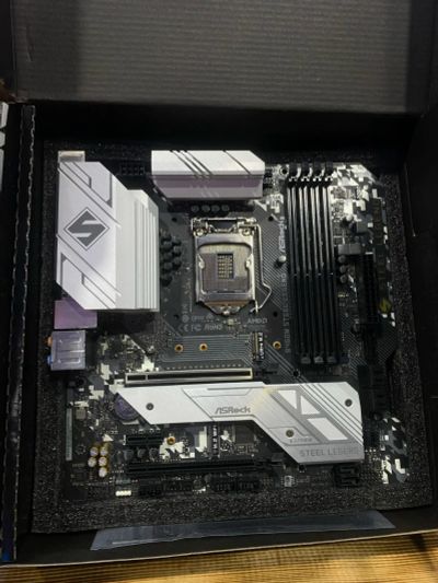 Лот: 18954971. Фото: 1. Материнская плата Asrock B460M... Материнские платы