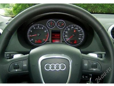Лот: 1822040. Фото: 1. Дисплей для приборки VW, Audi. Салон