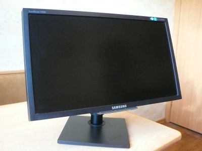 Лот: 19610384. Фото: 1. Монитор Samsung SyncMaster F2080... ЖК-мониторы