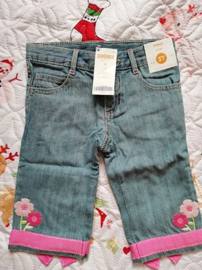 Лот: 19000156. Фото: 1. Gymboree Красивые джинсовые Капри... Брюки, шорты, джинсы