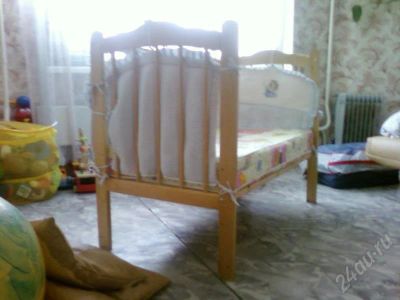 Лот: 181304. Фото: 1. Кроватка детская с маятниковым... Другое (дети растут)