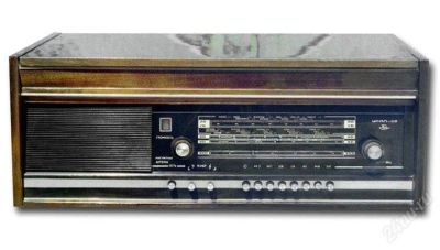 Лот: 1967308. Фото: 1. Продам радиолу. Другое (коллекционирование, моделизм)