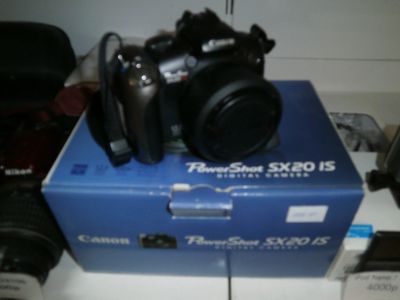 Лот: 11950840. Фото: 1. Фотоаппарат Canon PowerShot SX20... Цифровые компактные