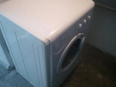 Лот: 3663960. Фото: 1. стиральная машина indesit widl... Стиральные машины