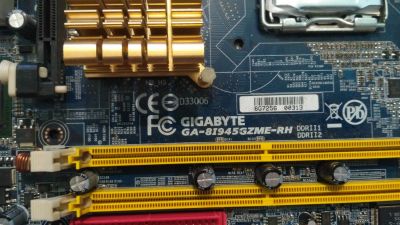 Лот: 17807957. Фото: 1. материнская плата Gigabyte-81945gzme. Материнские платы