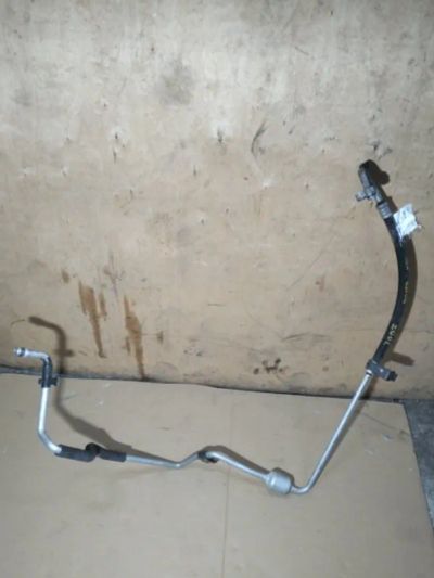Лот: 21396561. Фото: 1. трубка кондиционера Toyota Vista... Двигатель и элементы двигателя