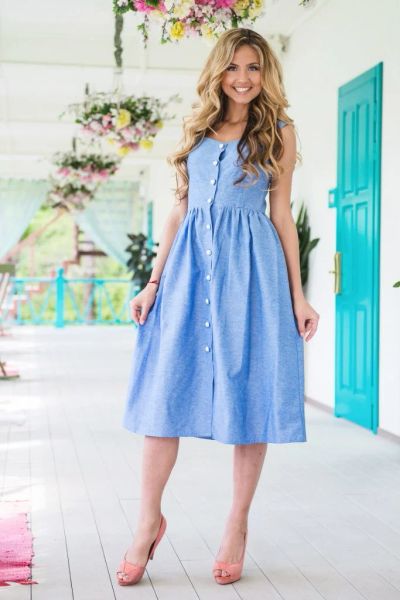 Лот: 7842646. Фото: 1. Платье голубое без рукавов. Платья