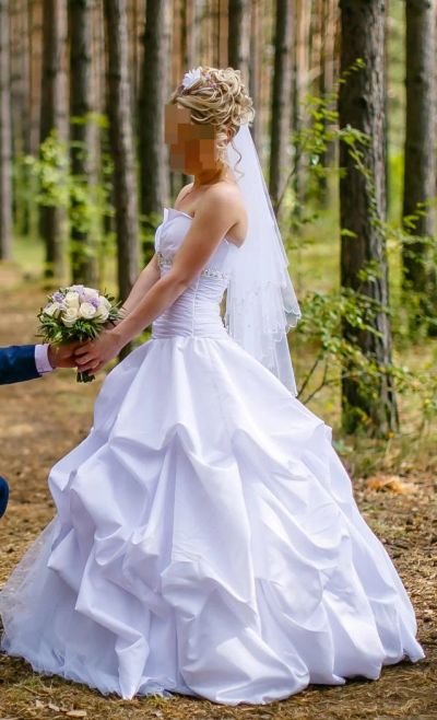 Лот: 9138104. Фото: 1. свадебное платье. Платья
