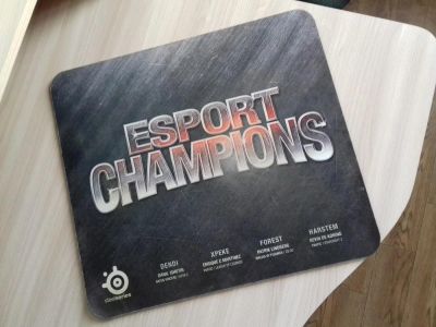 Лот: 8512106. Фото: 1. Коврик SteelSeries QCK+ Esport... Коврики