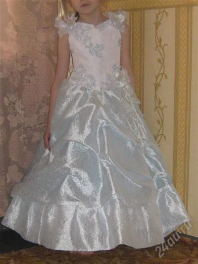Лот: 971308. Фото: 1. Платье выпускное. Платья, сарафаны