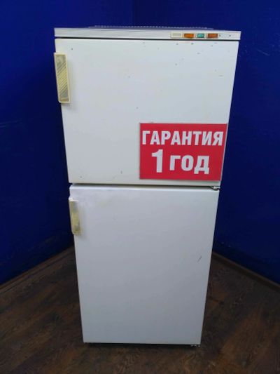 Лот: 14070083. Фото: 1. Холодильник (эконом) бирюса б-22... Холодильники, морозильные камеры