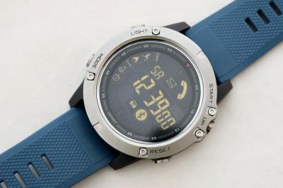 Лот: 14732891. Фото: 1. Смарт часы Zeblaze Vibe 3. 3 года... Смарт-часы, фитнес-браслеты, аксессуары