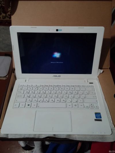 Лот: 12819010. Фото: 1. ноутбук Asus X200ca, белый, батарея... Ноутбуки