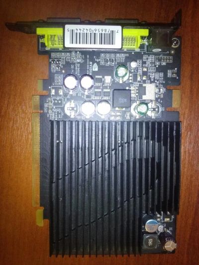 Лот: 6368342. Фото: 1. GeForce 7600 GS. Видеокарты