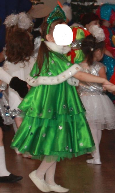 Лот: 12792939. Фото: 1. Новогодний костюм "Елочка" на... Детские карнавальные, праздничные костюмы