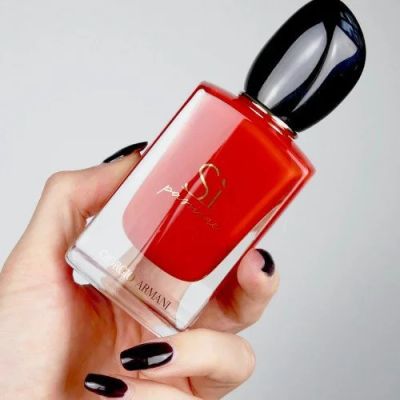 Лот: 12788299. Фото: 1. Giorgio Armani Sì Passione. Женская парфюмерия