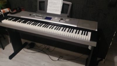 Лот: 12230218. Фото: 1. Синтезатор Yamaha dgx-530 c автоаккомпанементом... Клавишные