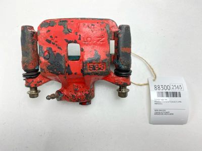 Лот: 22873723. Фото: 1. Суппорт Mitsubishi Diamante 1996... Другое (автозапчасти)