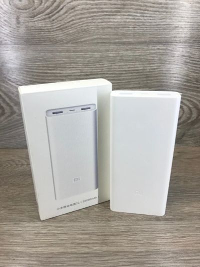 Лот: 12430058. Фото: 1. Xiaomi Mi Power Bank 20000 / пауэр... Внешние, портативные аккумуляторы для смартфонов (Power bank)