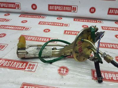 Лот: 20896516. Фото: 1. Насос топливный Toyota Mark Ii... Топливная система