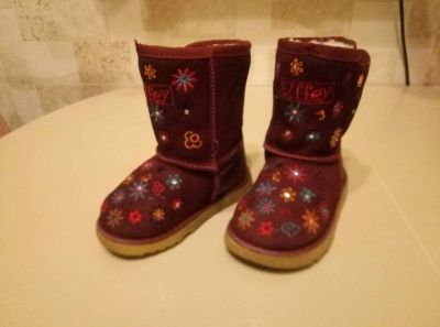 Лот: 10378089. Фото: 1. УГГИ унисекс 24р. Валенки, угги, унты