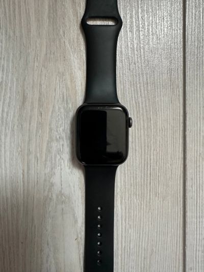 Лот: 25335079. Фото: 1. Apple Watch SE 44mm. Смарт-часы, фитнес-браслеты, аксессуары