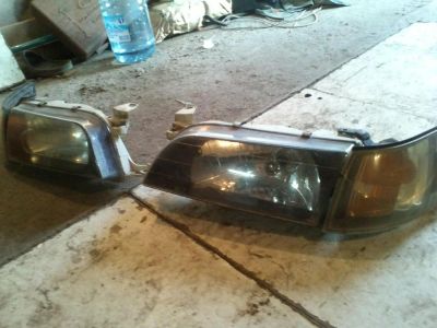 Лот: 4293747. Фото: 1. Фары Toyota Corolla AE100-104. Оптика и освещение